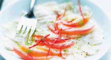Fish recipe: Sea bass carpaccio with peaches