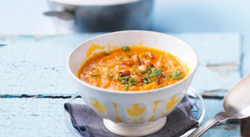Easy recipe: Pumpkin and hazelnut soup