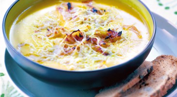 Quick recipe: Pumpkin soup with cheese