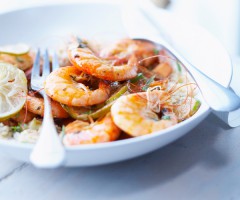 Easy recipe: Pan-seared shrimps with lime and coconut milk rice