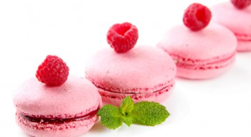 Dessert recipe: Raspberry macarons with white chocolate ganache