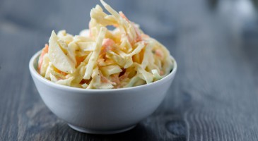 White cabbage salad - An easy starter to make