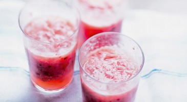 Healthy recipe: Berry smoothie