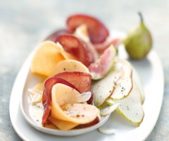 Quick recipe: Cantaloupe, bacon, pear and fig carpaccio