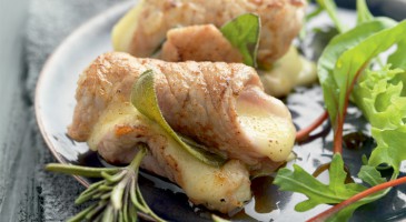 Gourmet recipe: Veal and melted cheese skewers