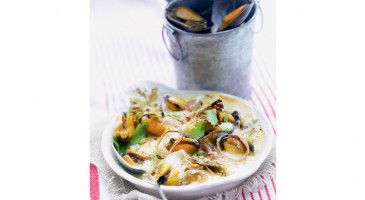 Seaffod recipe: Mussel casserole with turmeric